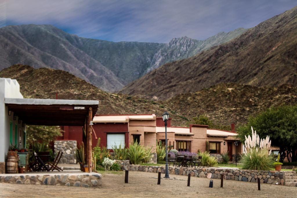 Miraluna Bodega Boutique Cachí Eksteriør bilde